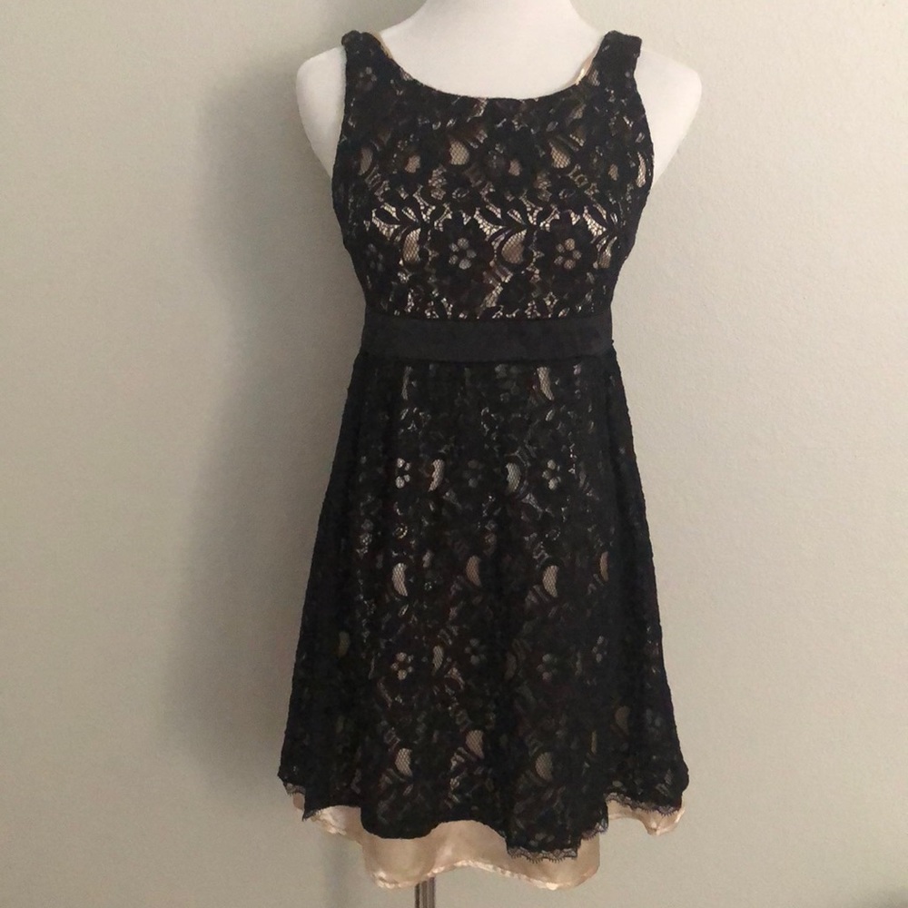 Gold and black dress size s